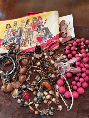 Bundle of old Jewelry in Brighton Pouch